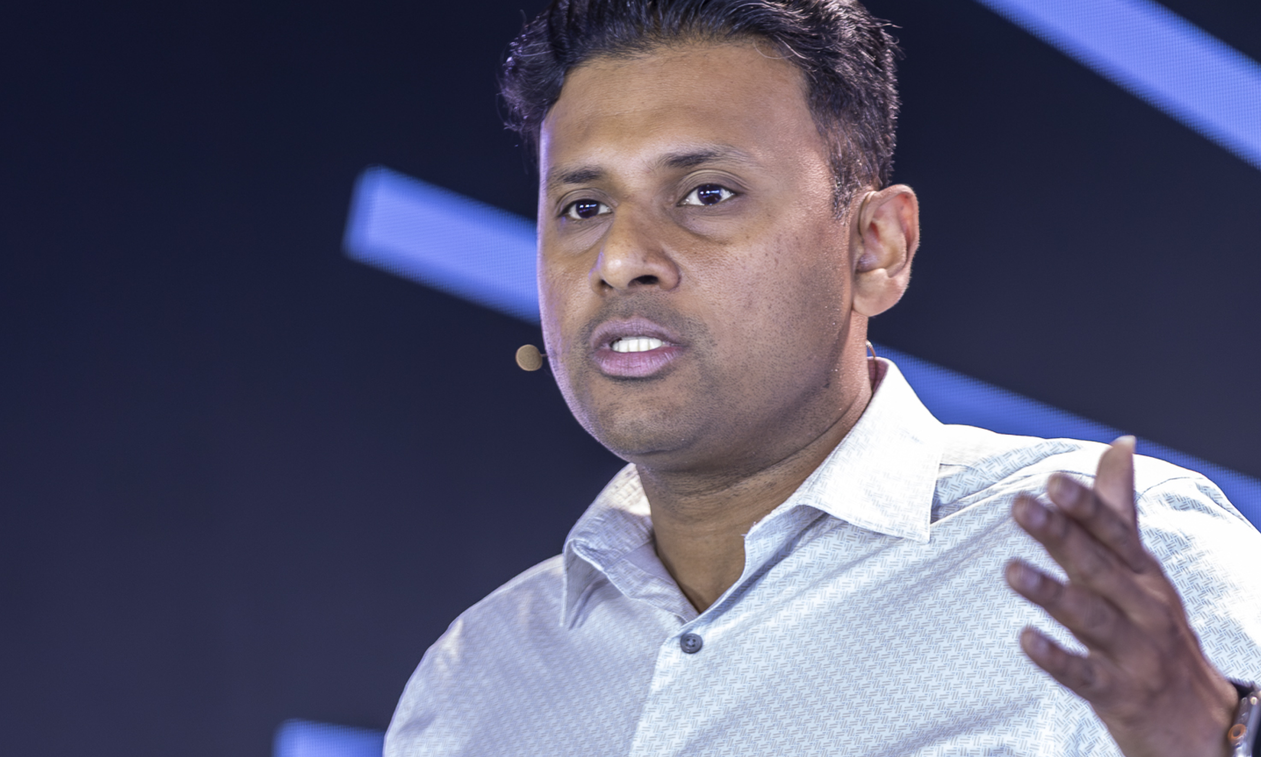 Video thumbnail for From PR Throughput to Product Velocity: How Dropbox is Rethinking Productivity in the Agentic Era